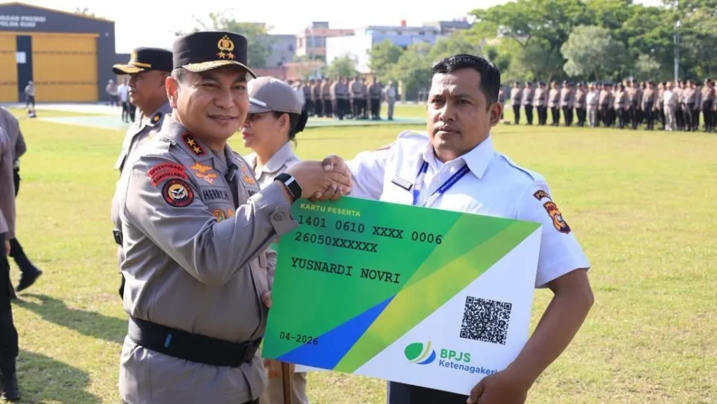 Mengukir Keadilan Polda Riau Berikan Jaminan Sosial Bagi 268 P3k Dan Thl