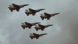 Tensi Meningkat As Berhasil Evakuasi Pilot Usai Jet Tempur F 15e Ditembak Jatuh Iran